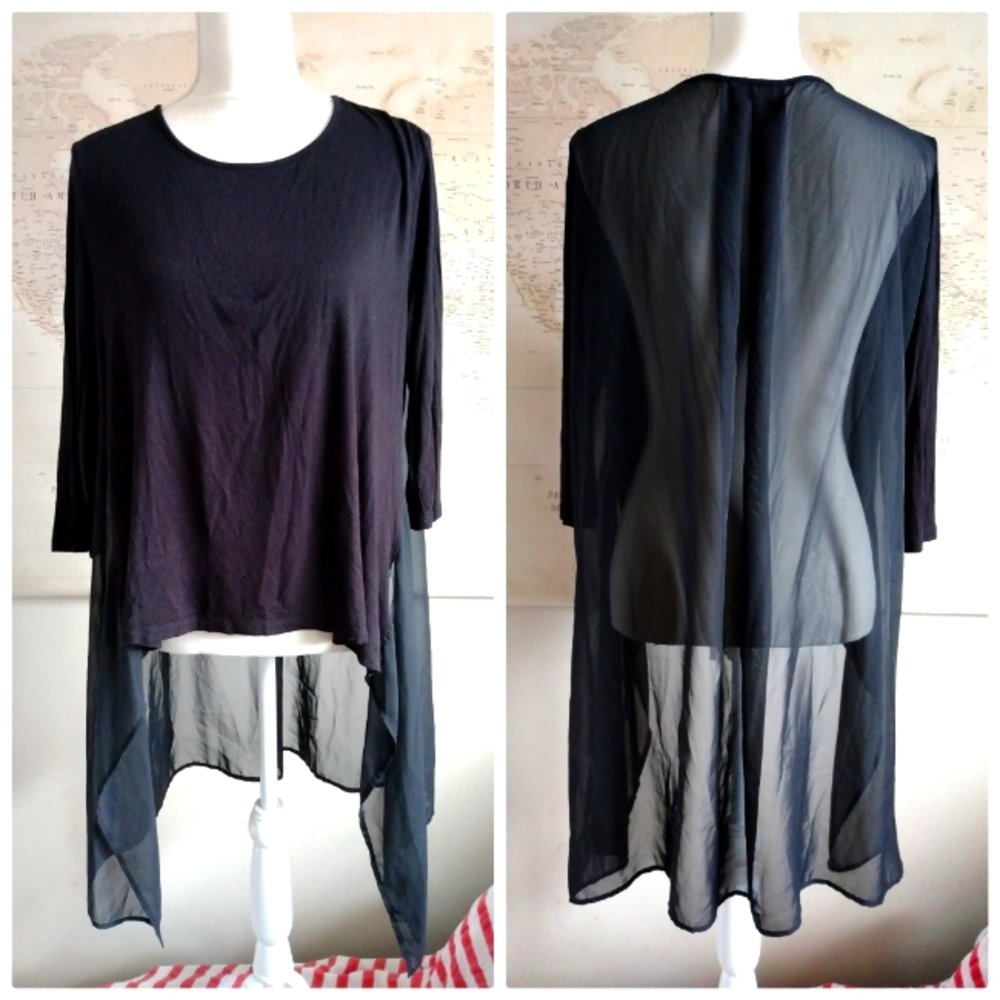 Cha Cha Vente Oversized Flowy Black Top with Sheer Contrast Panel, Size S